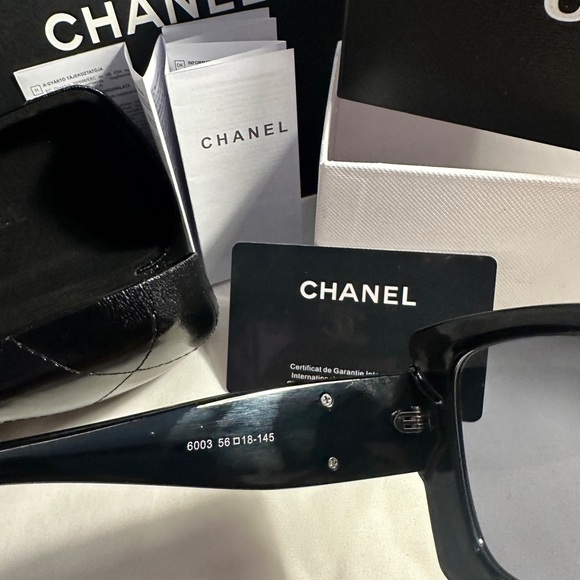 Chanel Square Sunglasses full inclusion - Picture 3 of 8